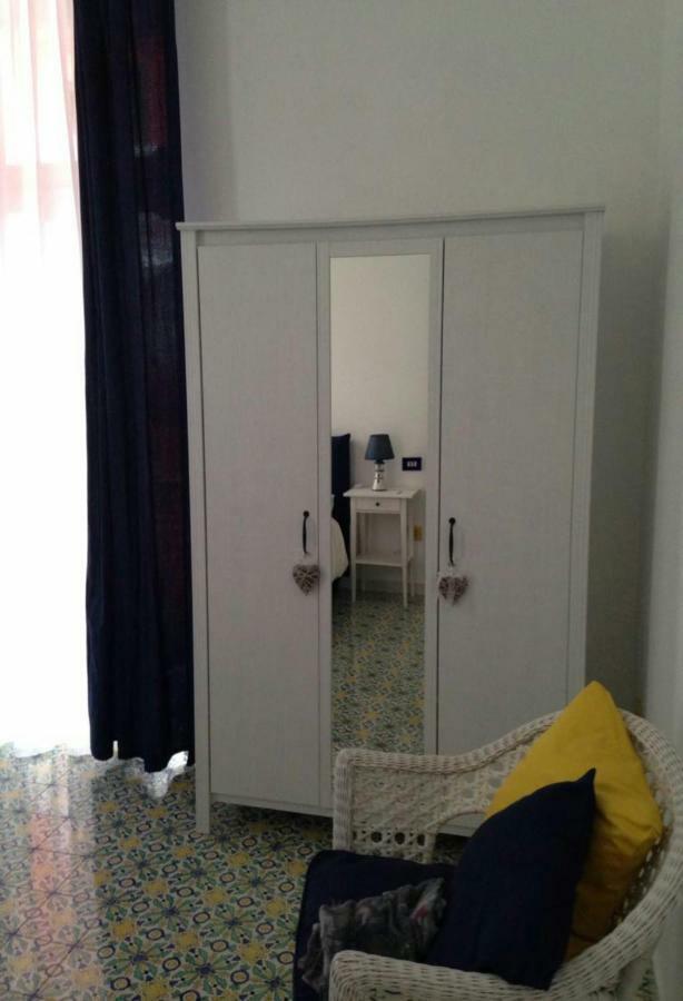 Il Sorriso Bed & Breakfast Salerno Exterior photo